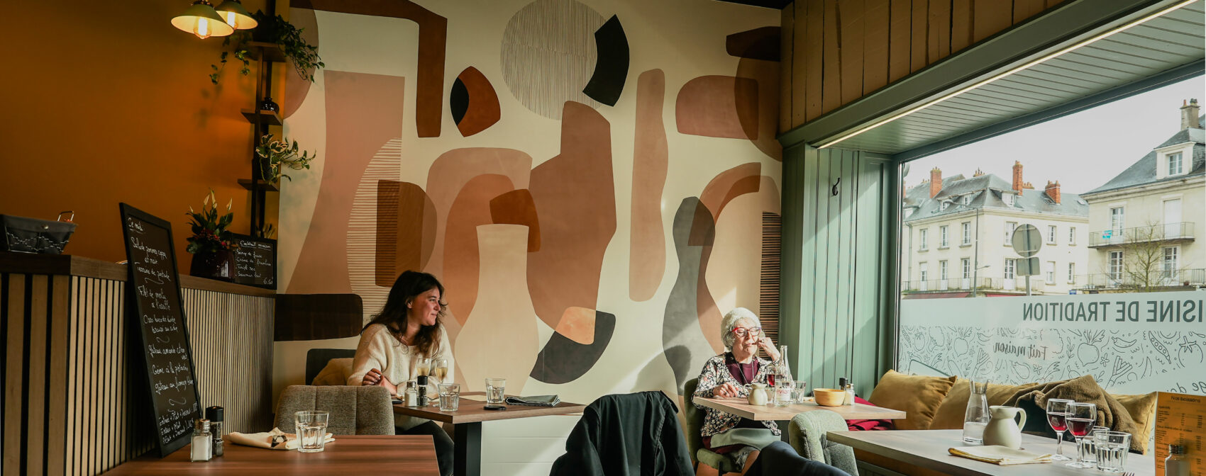 a table restaurant 02008